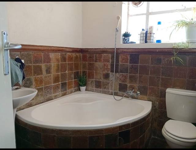 1 BEDROOM APARTMENT FOR SALE IN ALBERTVILLE